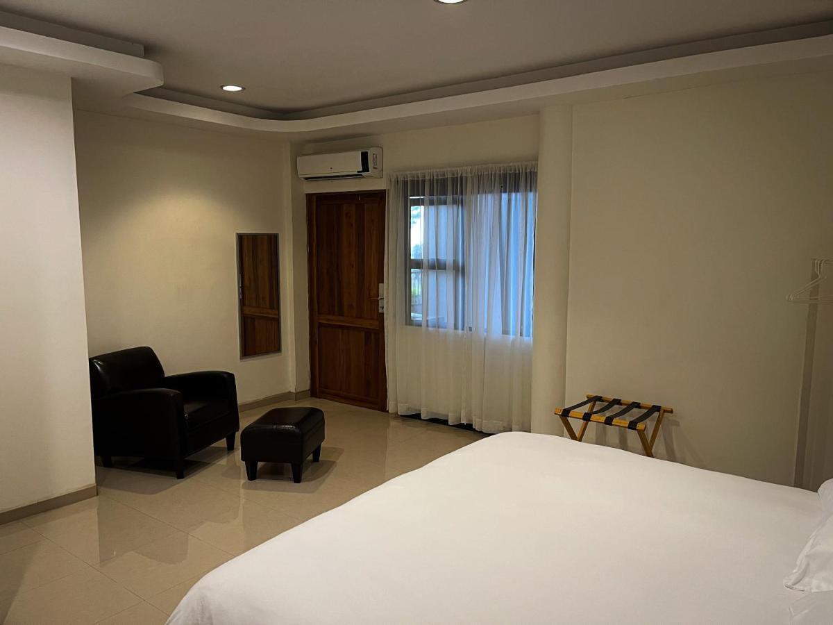 Legacy Boutique Hotel Quesada  Eksteriør billede